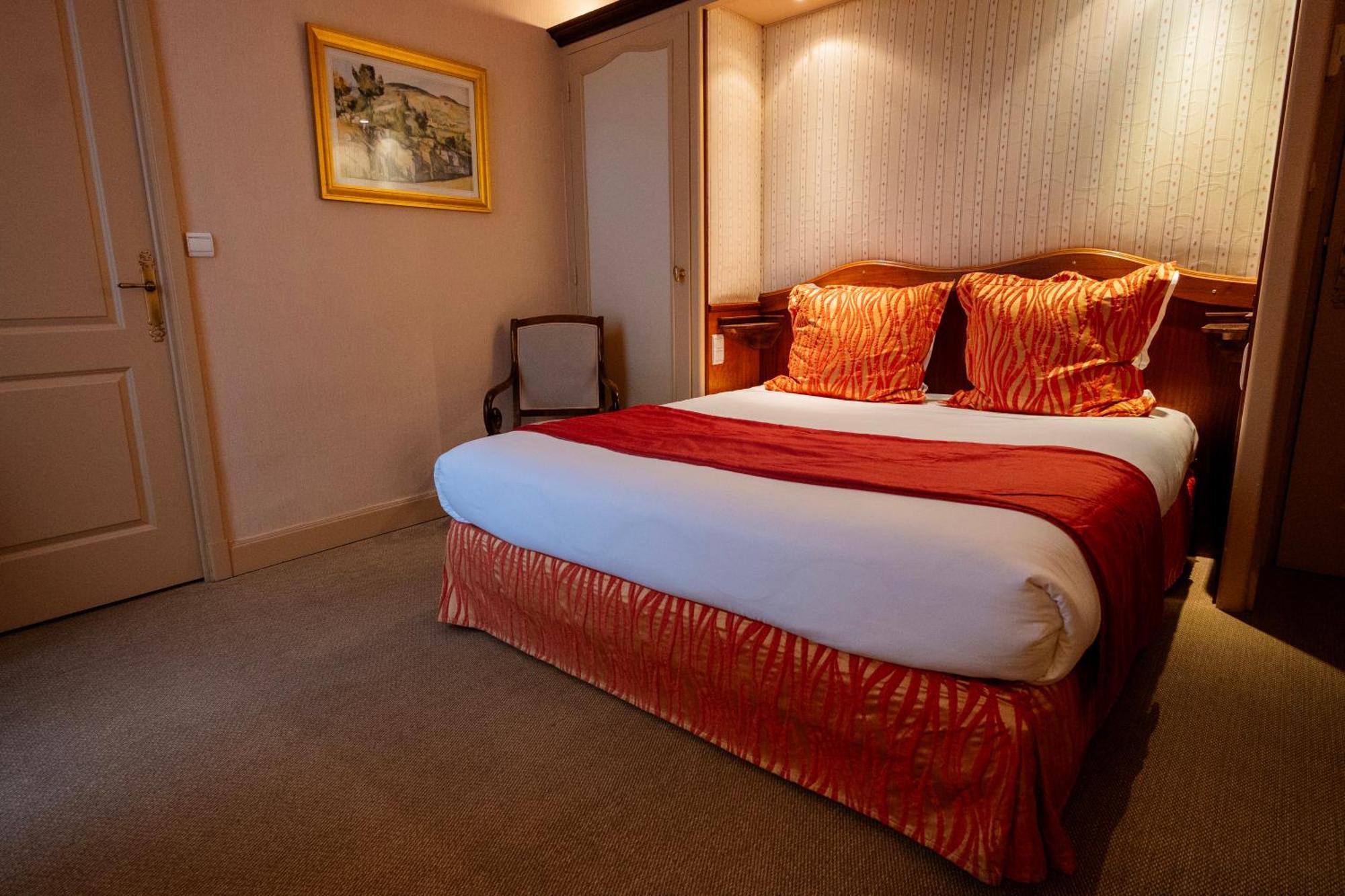 Cit'Hotel Sphinx - Hotel Montelimar Ngoại thất bức ảnh
