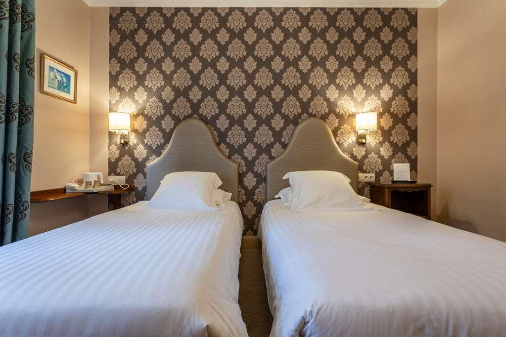Cit'Hotel Sphinx - Hotel Montelimar Phòng bức ảnh